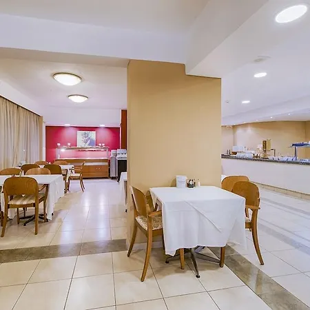 Esperia Hotell